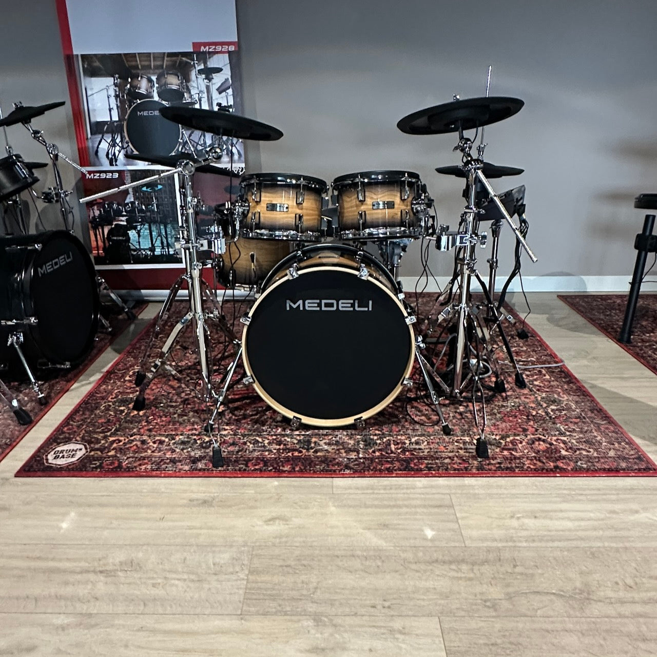 DRUMnBASE Sound STAGE 185×165cm Persian Worn Red Vibration Isolation carpet