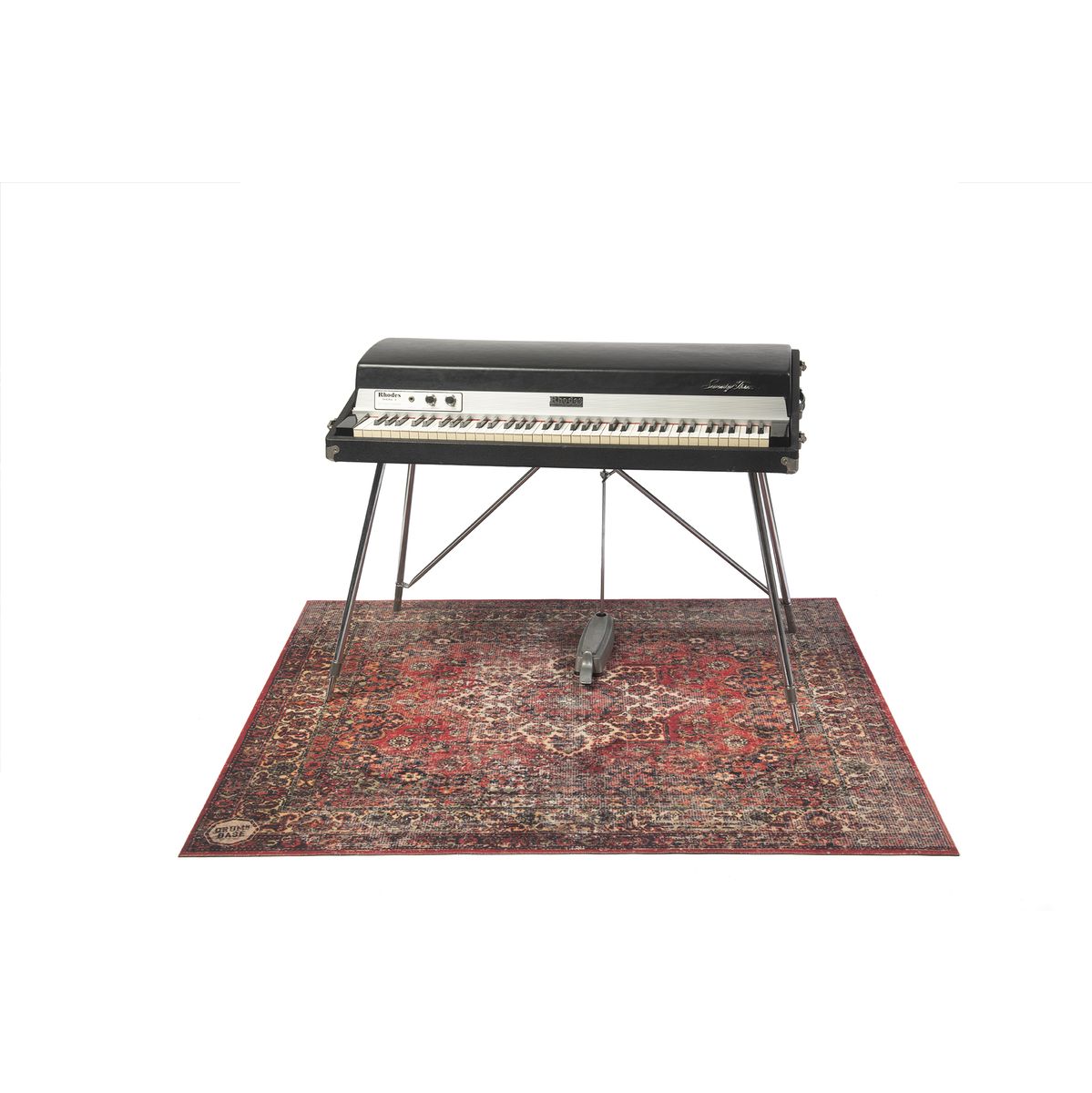 DRUMnBASE Vintage Persian Club Series Original Red 165x142cm carpet under a keyboard stand, 4 mm thick material.