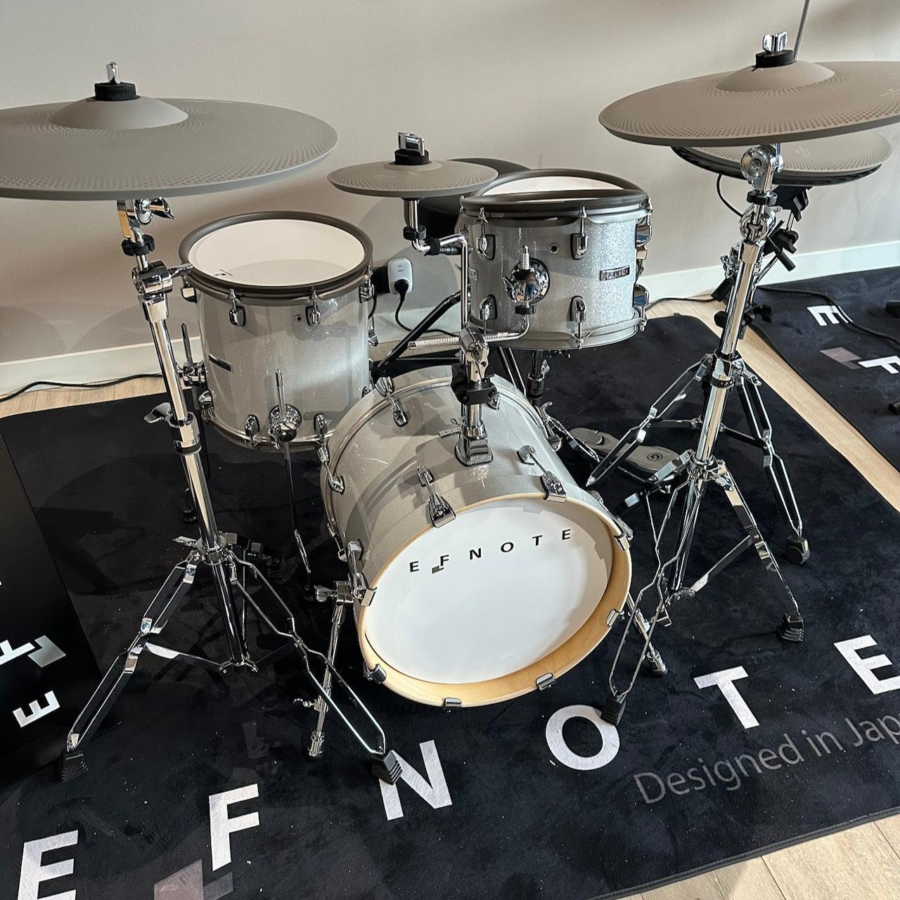 EFNOTE 5 e-drum set with white sparkle birch wood shells and warm-gray cymbals on EFNOTE branded mat