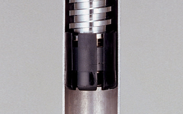 Tama HT530B — Rocklok nylon bushing anti-wobble system