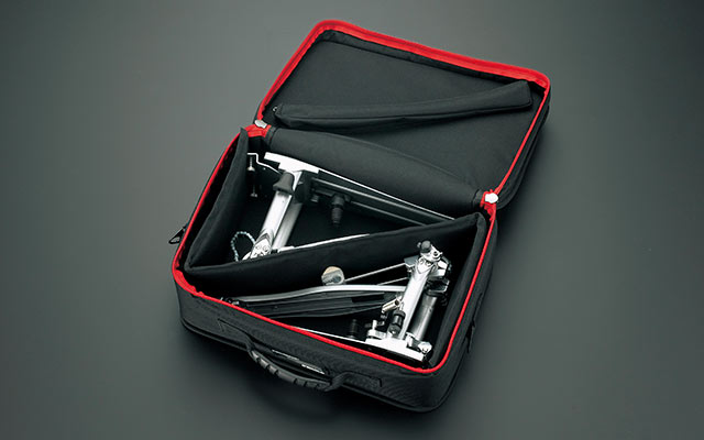 Tama PBP200 Powerpad pedal bag — interior with divider and connecting-rod pocket