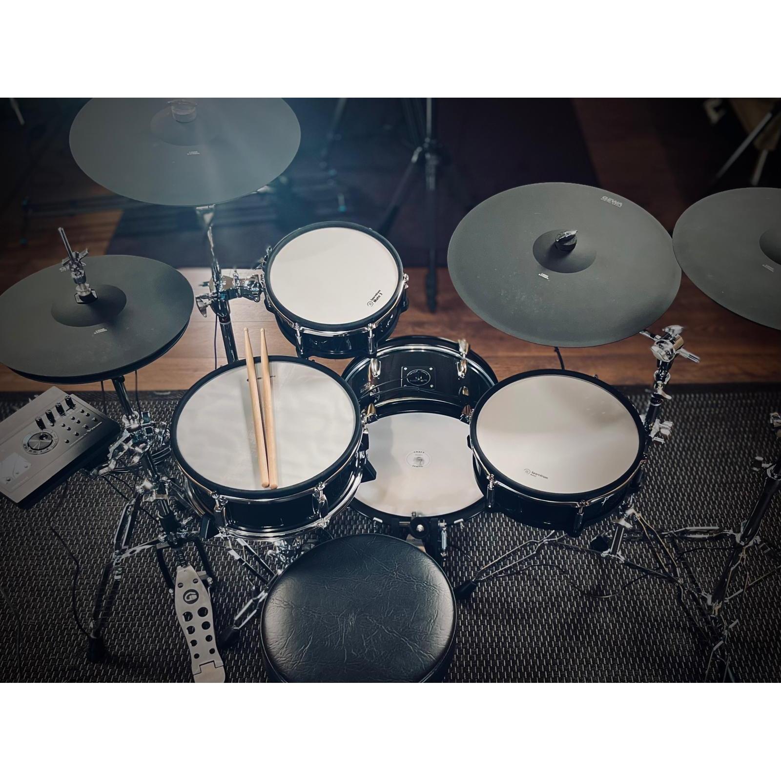 Jack Lemon drum kit in black sparkling shells with SpareDrum hardware and 2-ply mesh heads by Lemon brand.