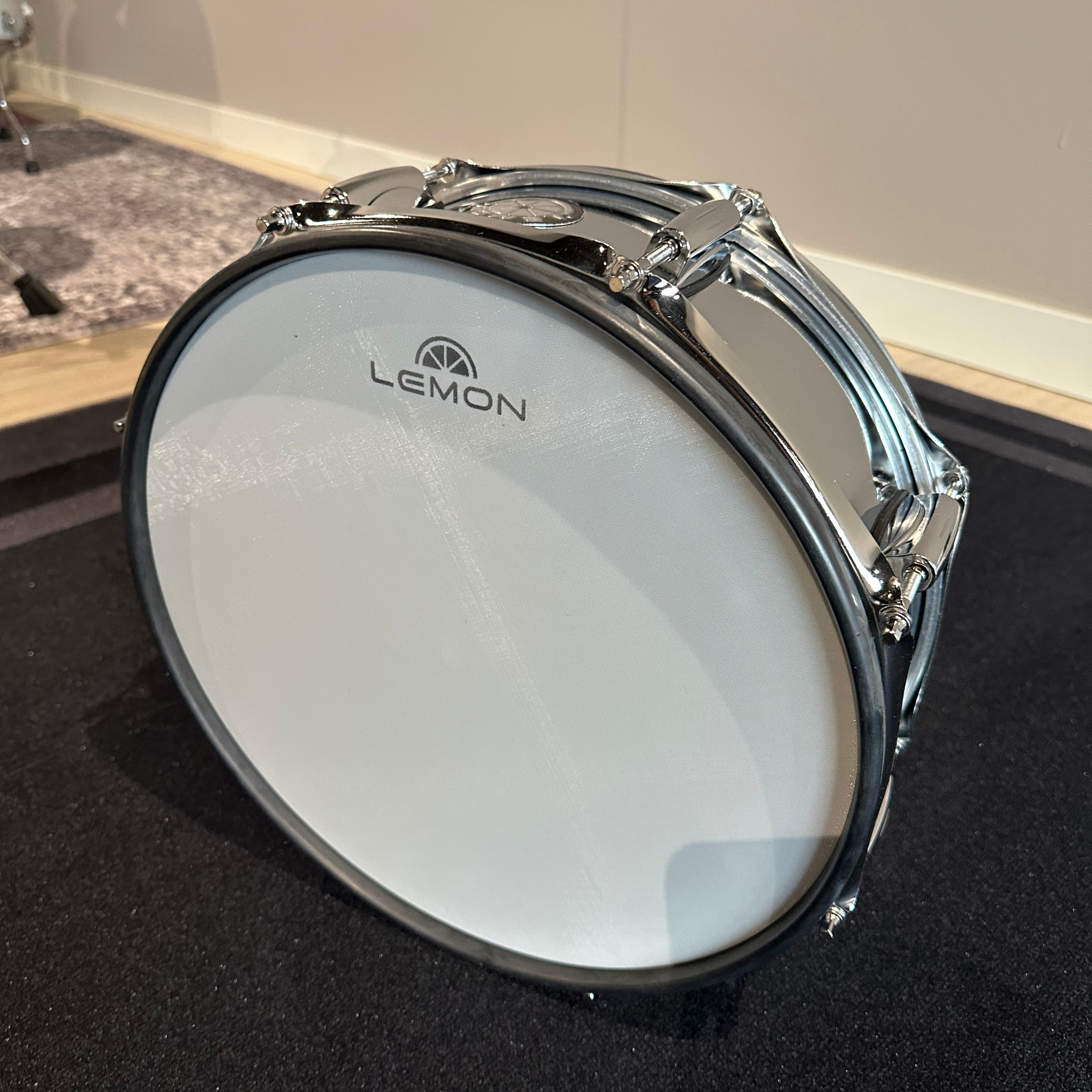 Lemon 14 inch silver metal multi-trigger mesh head snare - LIMITED EDITION with durable metal shell and realistic play feel