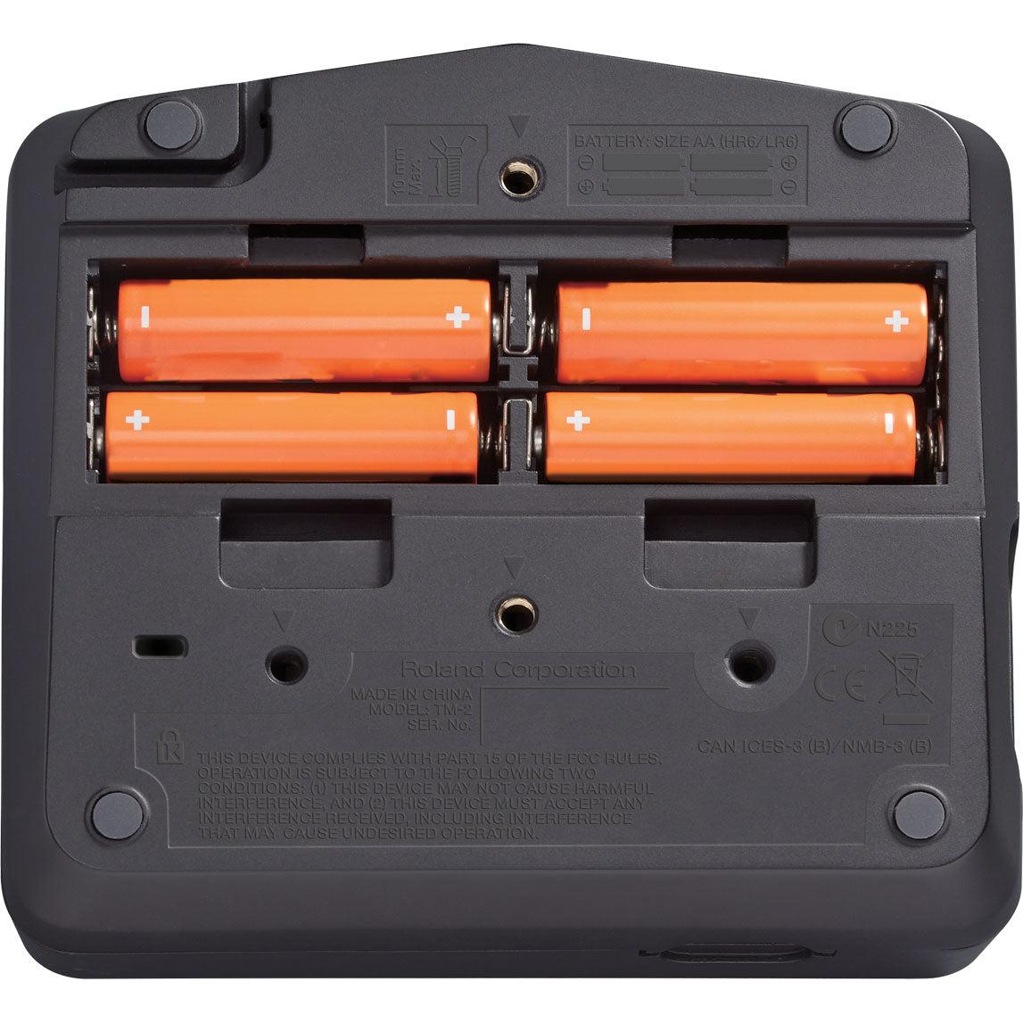 Roland TM-2 trigger module, AA battery compartment